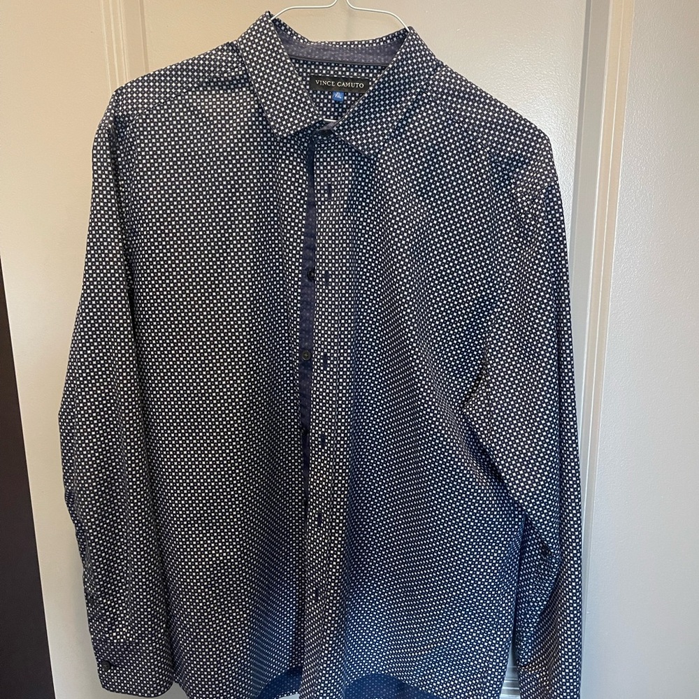Vince Camuto Men’s Button Down Shirt